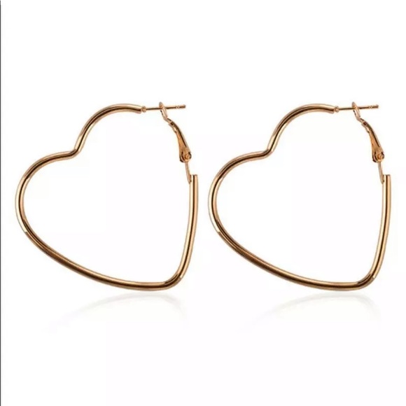 Beautiful new heart gold dangle style earrings - Picture 1 of 4